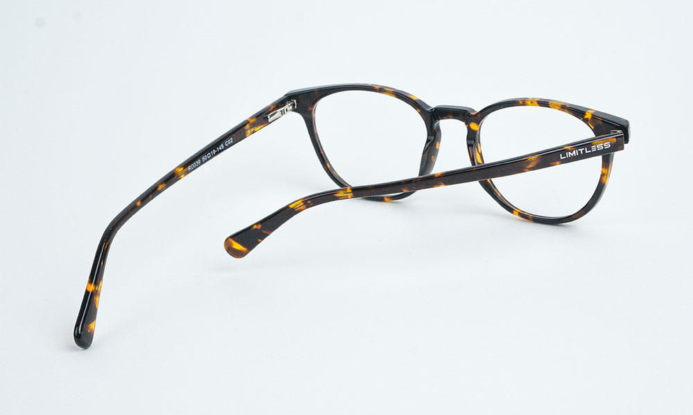 Limitless Round Animal Printed Acetate Frame