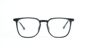 Square Shining Black Eyeglass