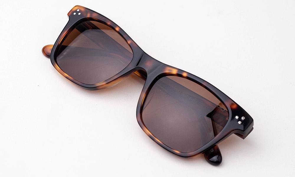 Bond Printed Black Sunglass - Image 4