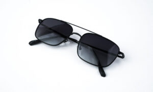 Polarized Shaded Black Sunglass
