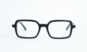 Shining Black Square Eyeglass