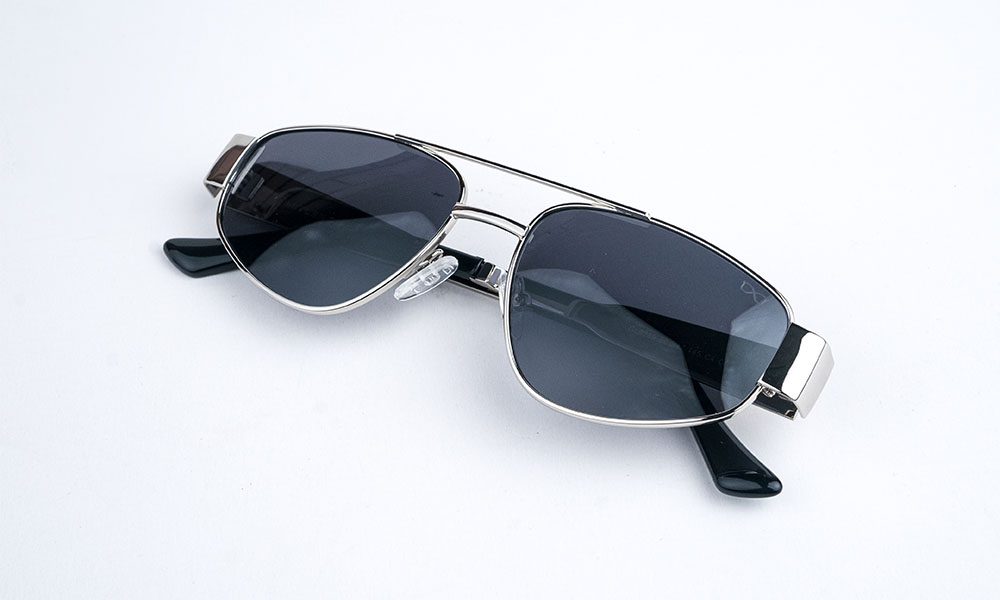 Aviator Shiny Silver Sunglass - Image 2