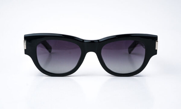 Shaded Black cat eye sunglasses for oval faces