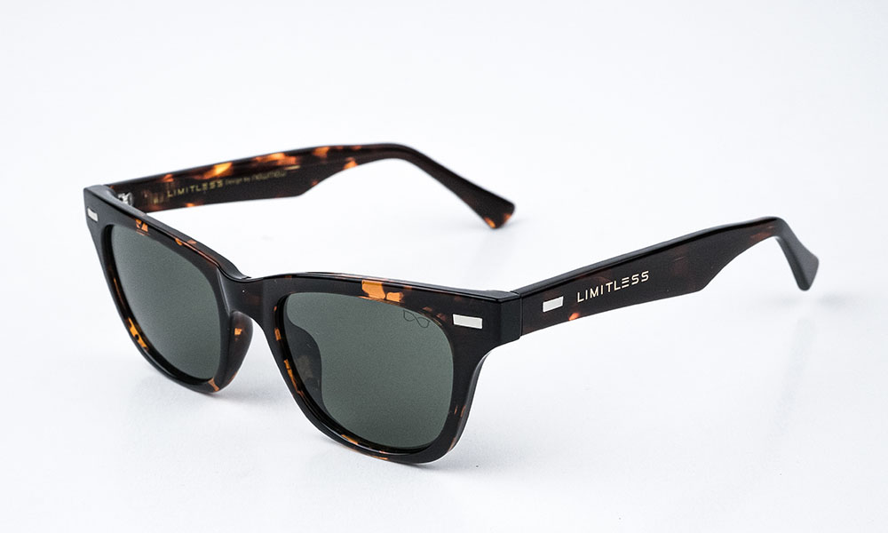 Shiny Printed Square Sunglass - Image 3