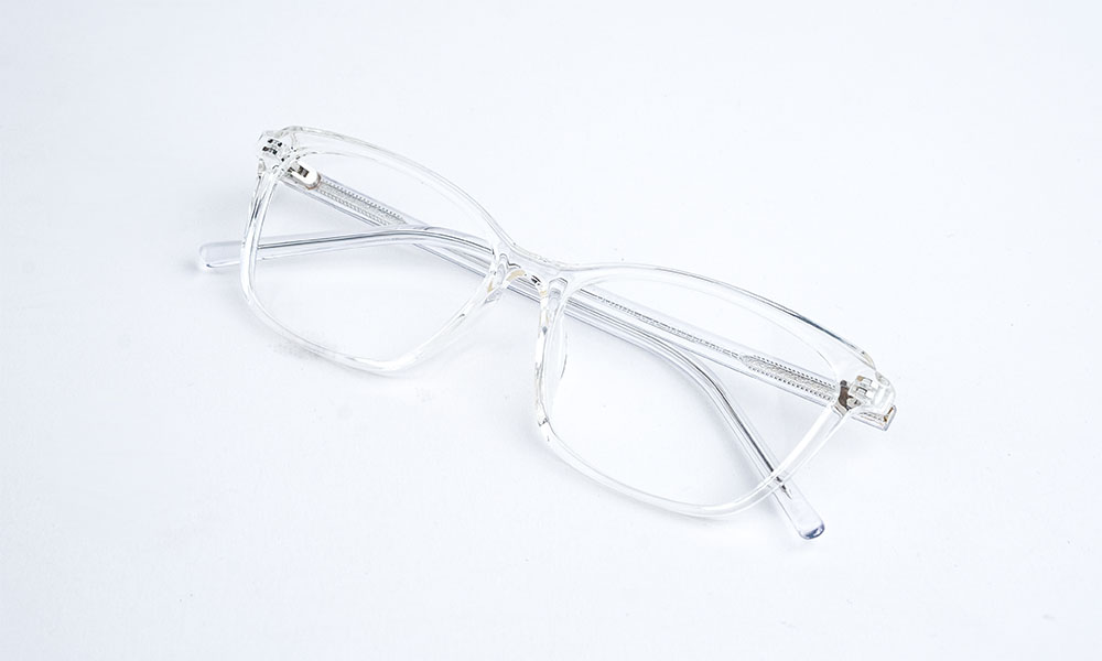 Square Transparent Eyeglass - Image 2