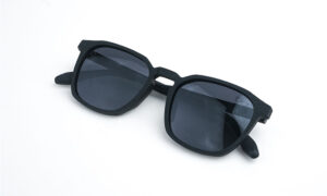 Matte Black Square Sunglass