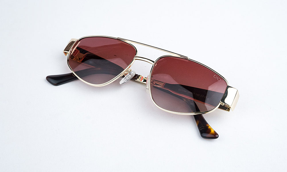 Shiny Golden Aviator Sunglasses