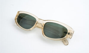 Evara Retro Peach Sunglasses