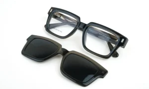 Leopard Black Magnetic Frame