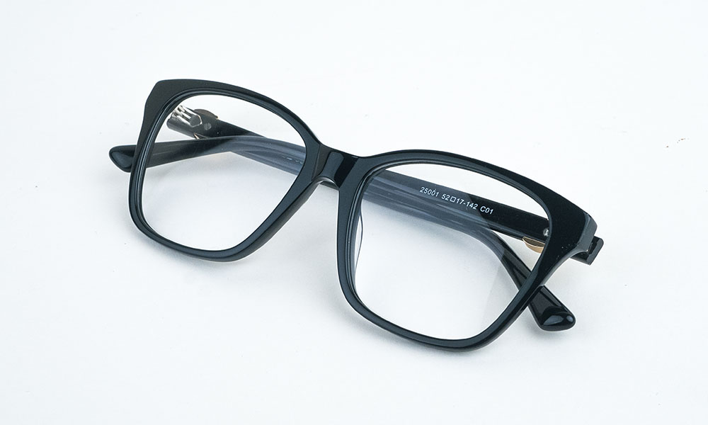 Shiny Black Cat Eye Eyeglass