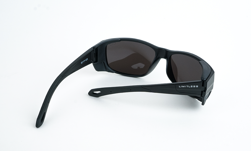 Everest Matte Black Sunglass with Blue Mercury