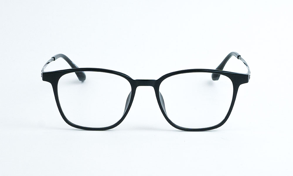 Shiny Black Titanium Eyeglass