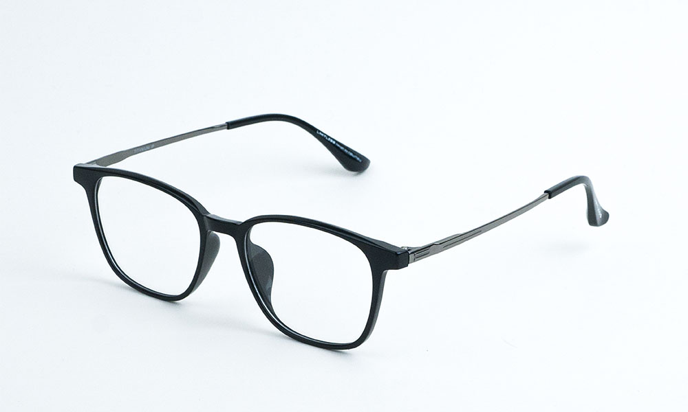 Shiny Black Titanium Eyeglass