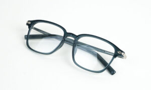 Limitless Transparent Blue Eyeglass
