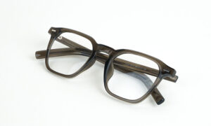 Square Transparent Olive Eyeglass