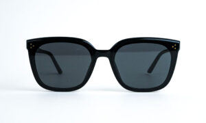 Shiny Black Square Sunglass