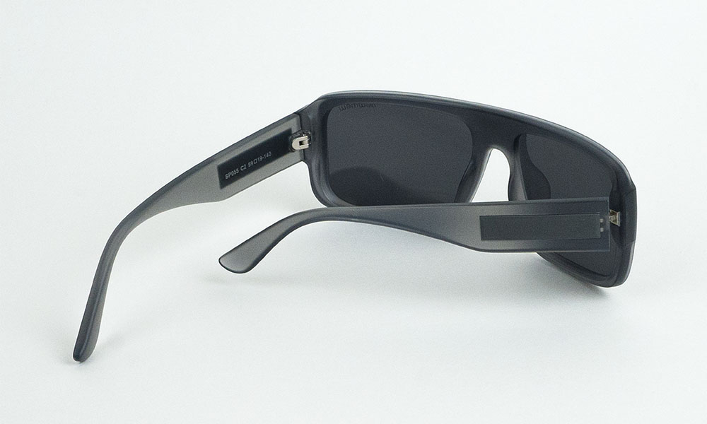 Grey Sporty Polarized Sunglass