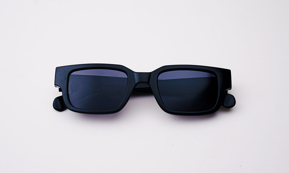 Theo Black Polarized Sunglasses