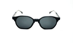 Shiny Black Non Polarized