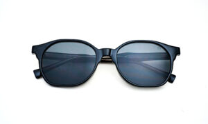 Shiny Black Non Polarized
