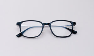Limitless Glossy Black Eyeglass