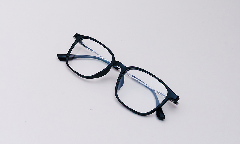 Limitless Glossy Black Eyeglass
