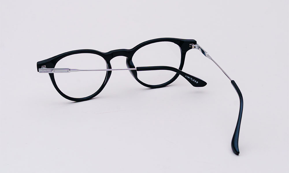 Limitless Classic Round Eyeglass
