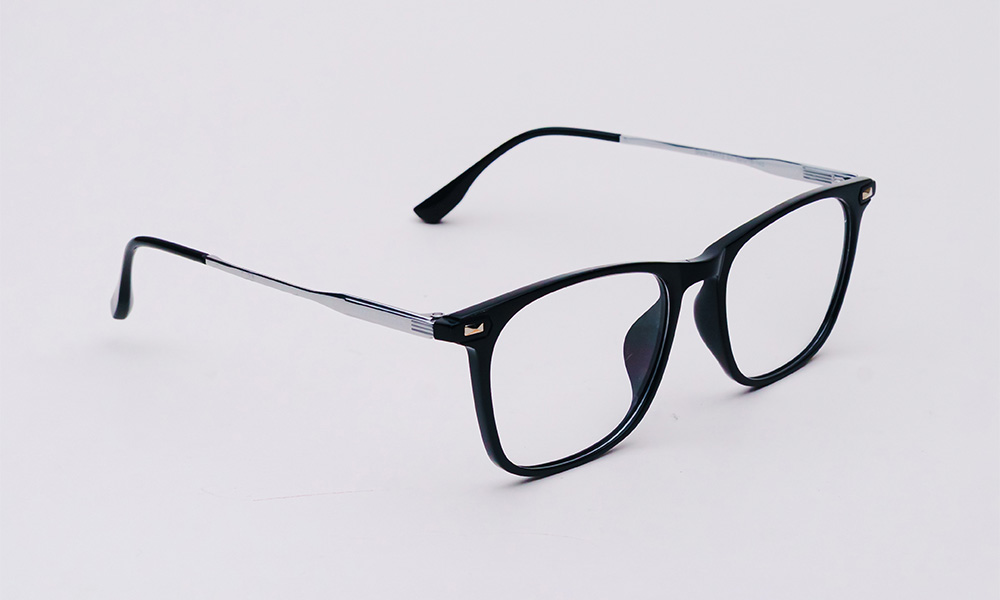 Limitless Titanium Square Eyeglass