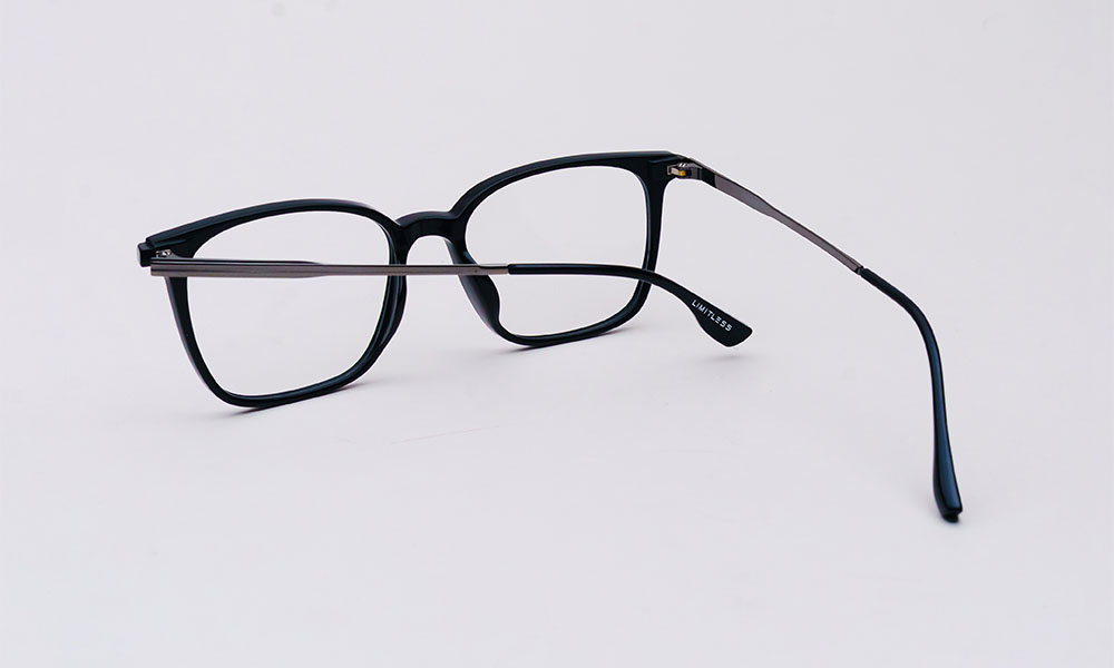 Limitless Noir Square Eyeglass