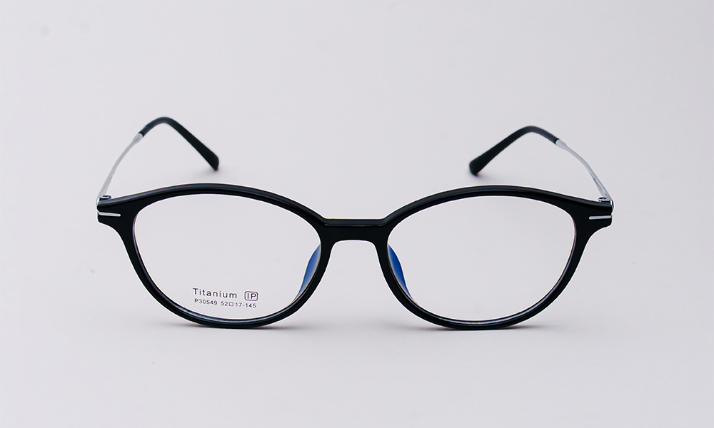 Limitless Silver Cat Eyeglass