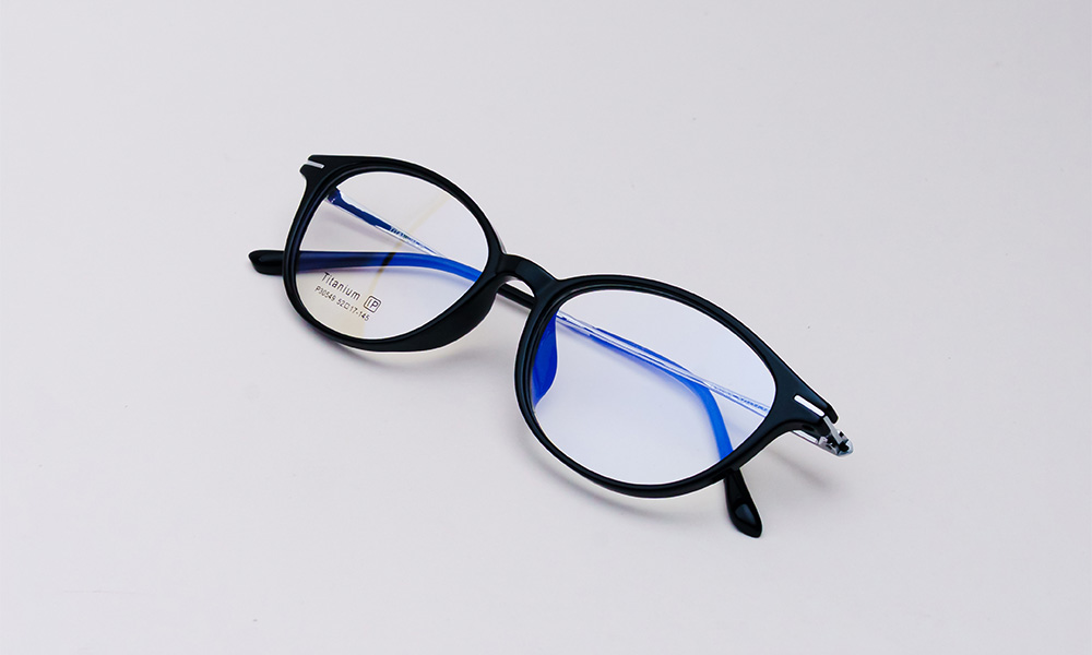 Limitless Silver Cat Eyeglass